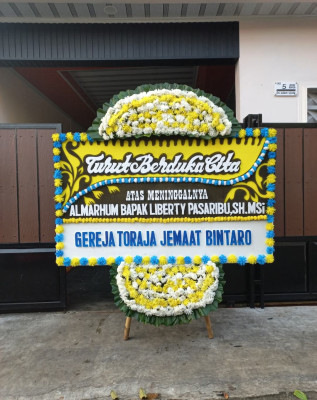 Papan Bunga Duka di Tempelsari